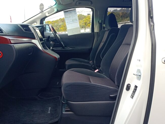 2010 Toyota Vellfire image 170338