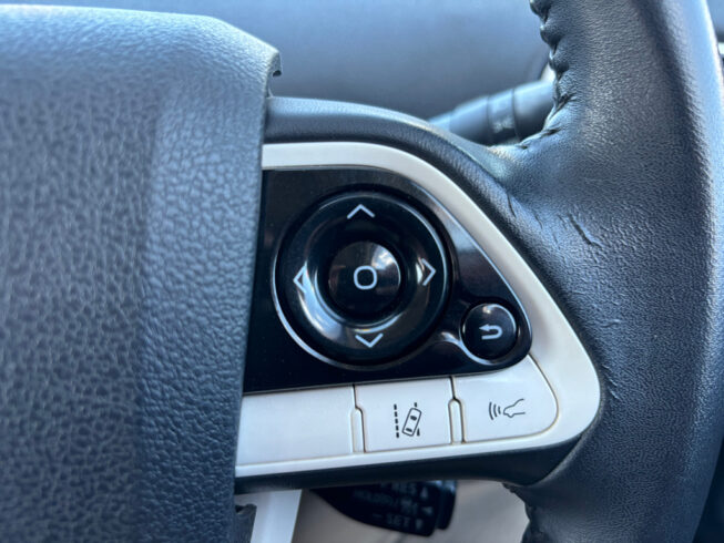 2018 Toyota Prius image 170047