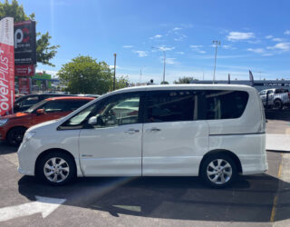 2013 Nissan Serena image 187697