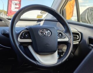 2017 Toyota Prius image 174824