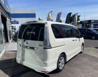 2013 Nissan Serena image 187695