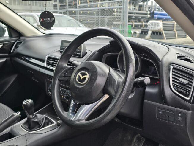 2016 Mazda Axela image 176021