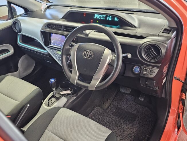 2012 Toyota Aqua image 179651