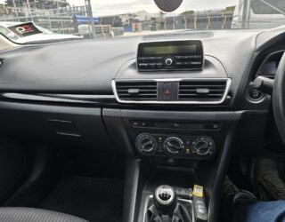 2016 Mazda Axela image 176024