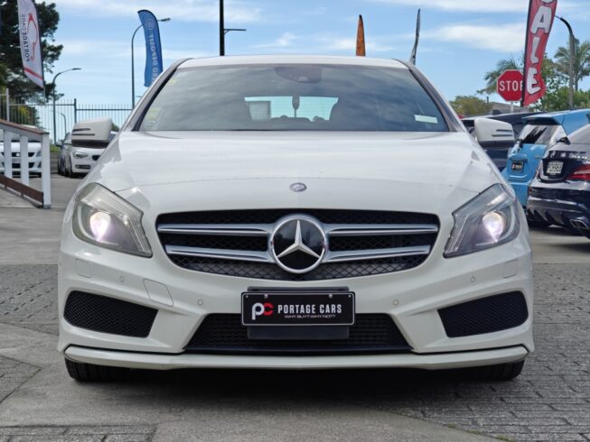 2013 Mercedes-benz A 180 image 180045