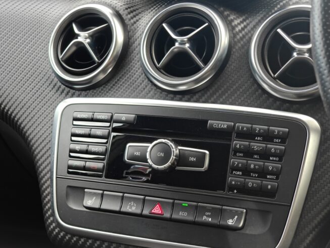 2013 Mercedes-benz A 180 image 180056