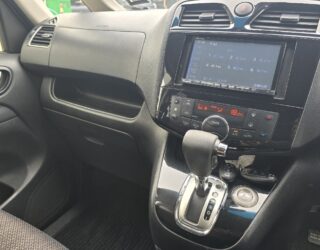 2014 Nissan Serena image 191306