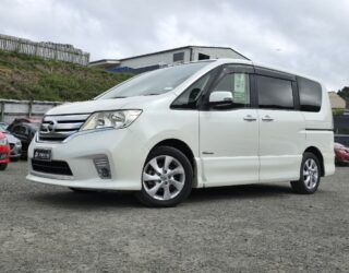 2012 Nissan Serena image 182137