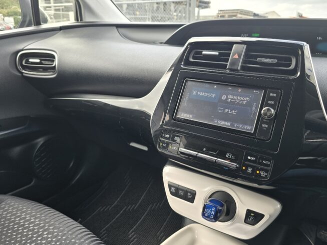 2017 Toyota Prius image 186472