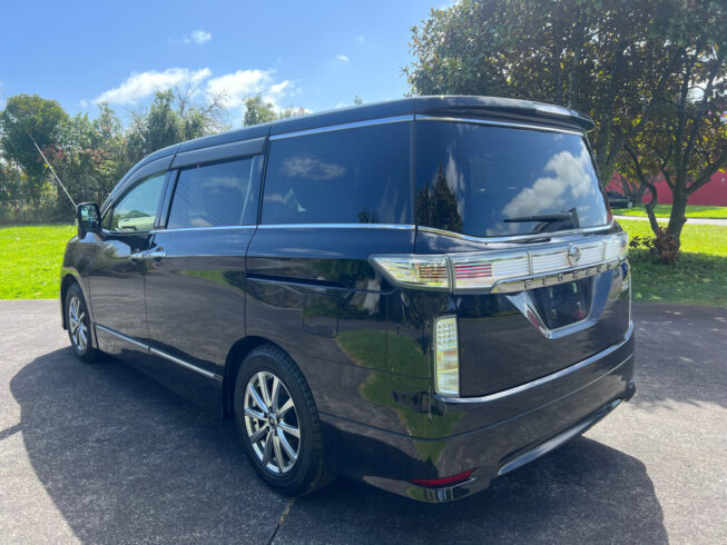 2016 Nissan Elgrand image 180903