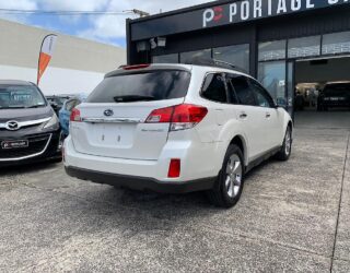 2013 Subaru Outback image 181104