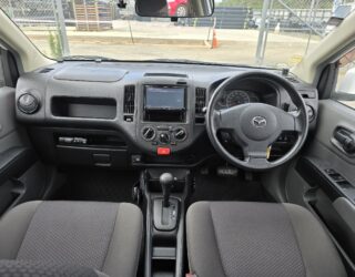 2018 Mazda Familia image 181867