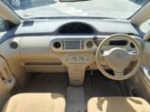 2005 Toyota Porte image 182875