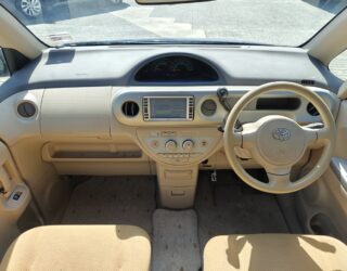 2005 Toyota Porte image 182875