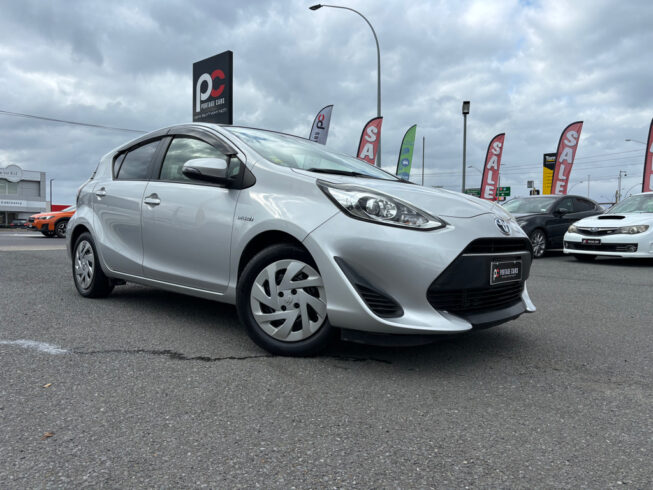 2017 Toyota Aqua image 182035