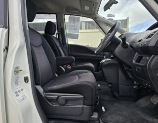 2012 Nissan Serena image 182140