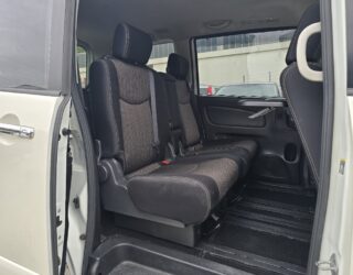 2014 Nissan Serena image 191301