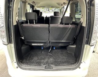 2012 Nissan Serena image 180406