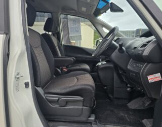 2014 Nissan Serena image 191299