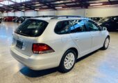 2009 Volkswagen Golf image 182994