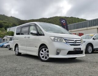 2012 Nissan Serena image 180393