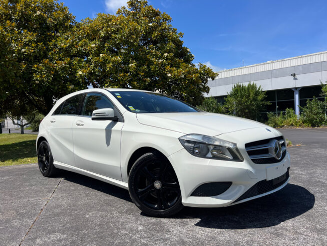 2013 Mercedes-benz A 180 image 196355