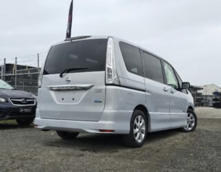 2012 Nissan Serena image 181521