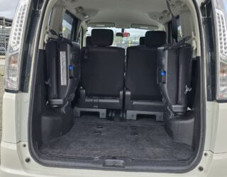 2012 Nissan Serena image 182150