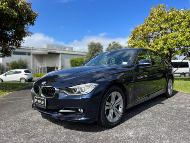 2012 Bmw 320i image 181903