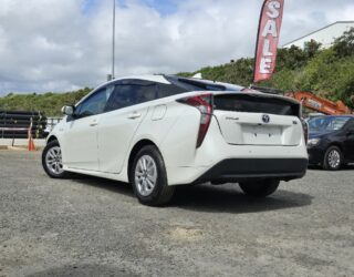 2017 Toyota Prius image 192499