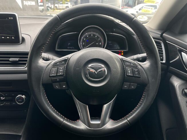 2015 Mazda Axela image 180429