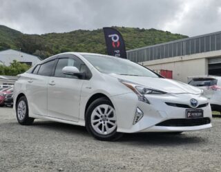 2017 Toyota Prius image 192502