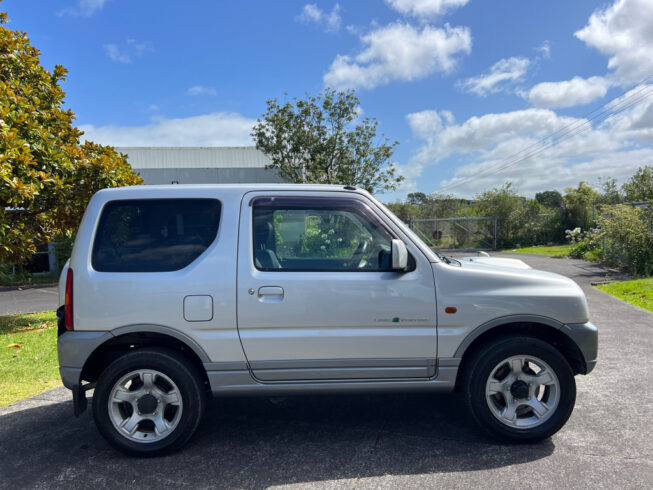 2003 Suzuki Jimny image 186905