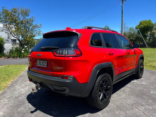 2018 Jeep Cherokee image 187017