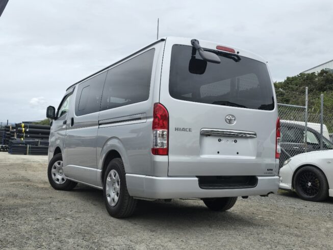 2020 Toyota Hiace image 185435