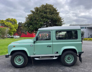 2002 Land Rover Defender image 186735