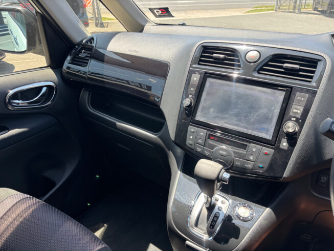 2012 Nissan Serena image 184874