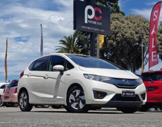 2014 Honda Fit Hybrid image 187005