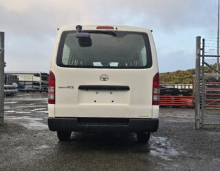 2018 Toyota Regius image 185455