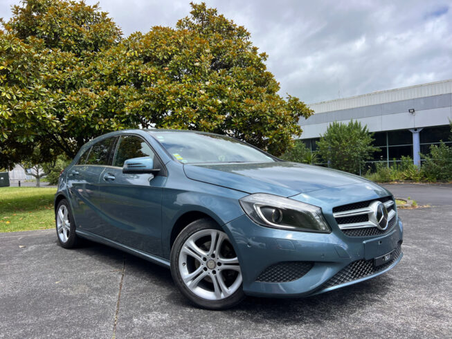 2013 Mercedes-benz A 180 image 185310