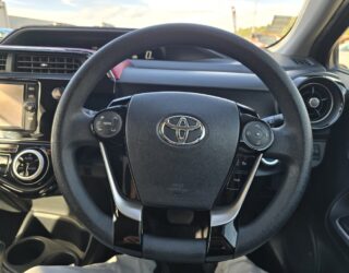 2018 Toyota Aqua image 208475