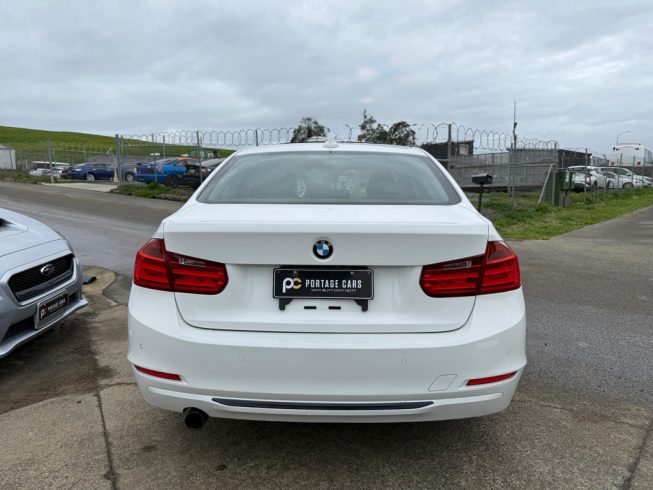 2012 Bmw 320i Sport image 295333