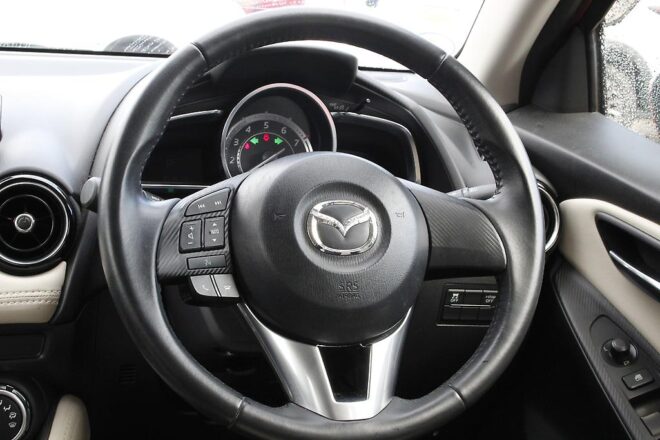 2014 Mazda Demio image 223736