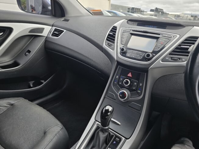 2014 Hyundai Elantra image 208329