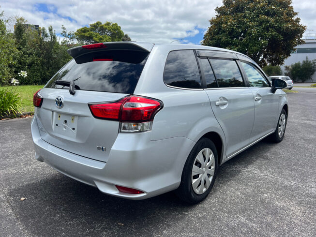 2016 Toyota Corolla Fielder Hybrid G Model, Push Start image 217464