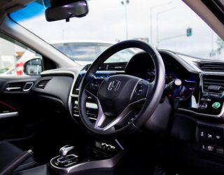 2015 Honda Grace image 205379