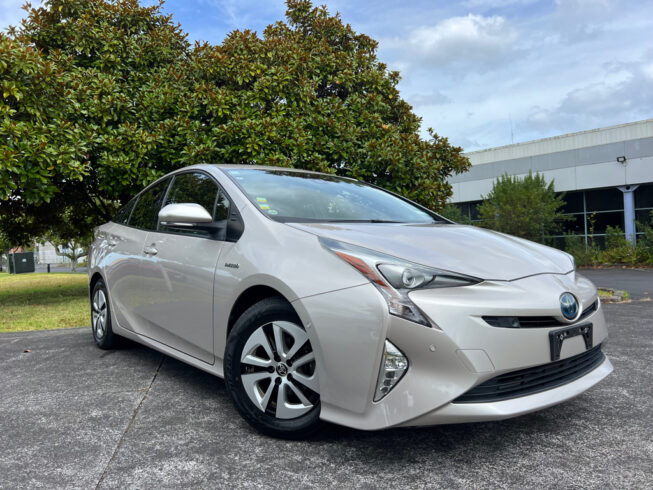 2016 Toyota Prius image 210309