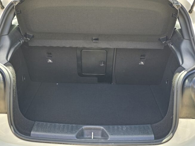 2015 Mercedes-benz A 180 image 218987