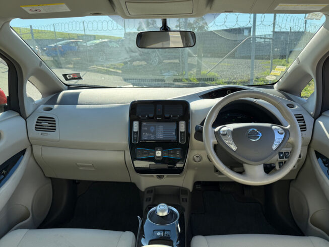 2013 Nissan Leaf X Model 53% SOH image 299402