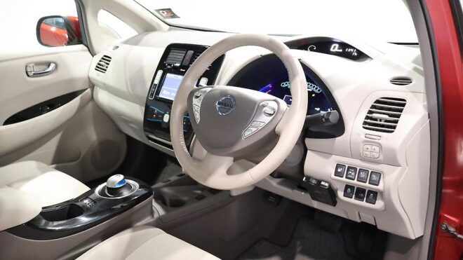 2013 Nissan Leaf X Model 53% SOH image 306352